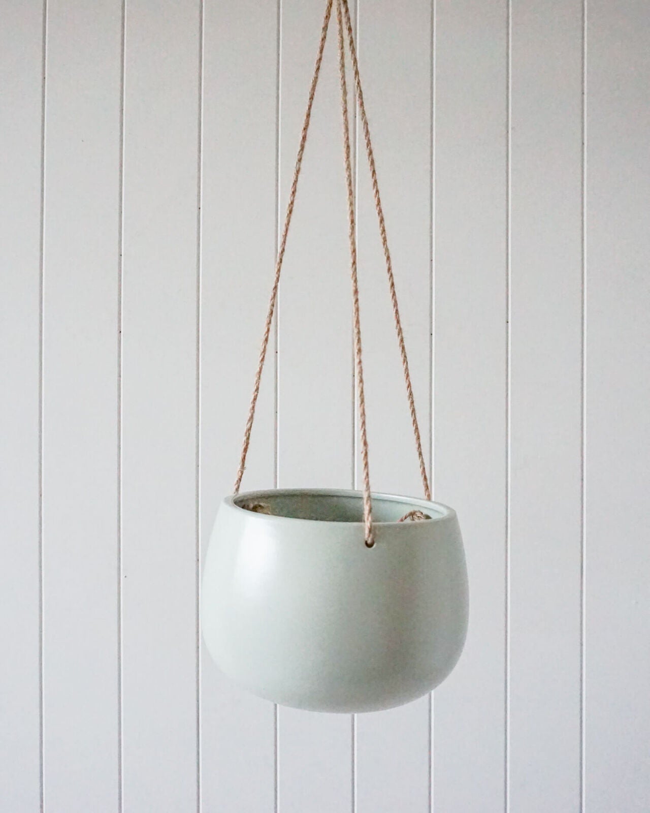 Hanging Pot/Planter - Cornelius - Wide - Mint - 20x20x14